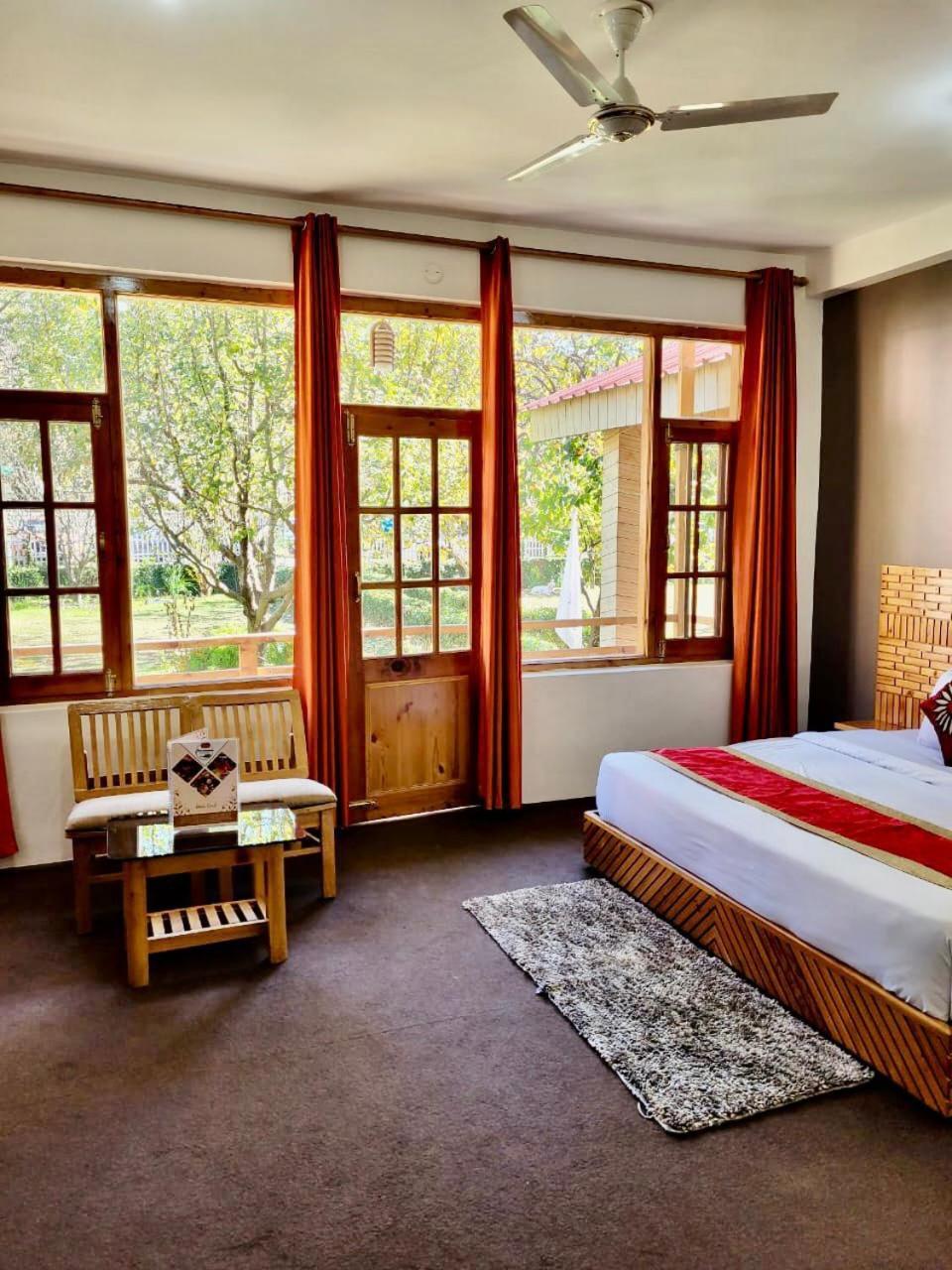 Persimmon Farmstead Manali (Himachal Pradesh)